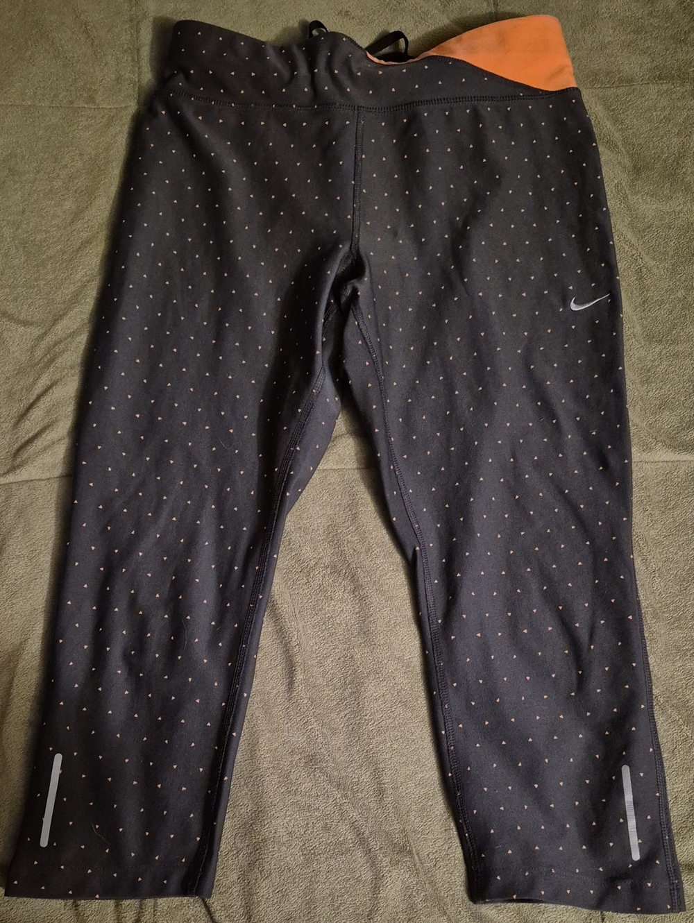 Nike Dri Fit Capri Leggings